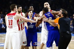 Efes "vezao" jednog od najboljih