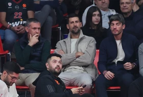 UŽIVO - Nole svuda stiže, večeras bodri Zvezdu u Pireju!