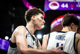 Kusturica i Lukić nadigrali "slonove", Srbija sa drugog mesta u osminu finala Mundobasketa za kadete