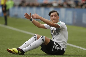 Ozil rekao zbogom "Pancerima"!