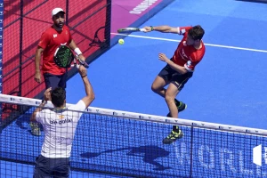 Ako već niste, upoznajte se sa padelom! Imaju i svog Lebrona