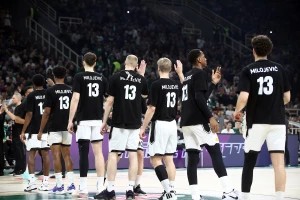 UŽIVO - Trifa kapiten, ovo je sastav Partizana! OAKA Arena odala poštu Milojeviću...