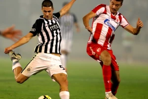 Poluvreme - Zvezda i Partizan ''smorili'' gledaoce! (TVITOVI)