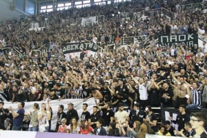 PAOK piše istoriju - Srušen Olimpijakos, dupla kruna, navijači u delirijumu!