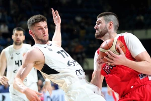 Produžio ugovor sa Partizanom, pa otišao u Italiju!