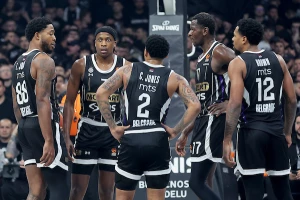 Partizan nema način za pobedu, i Barsa slavila u Areni!