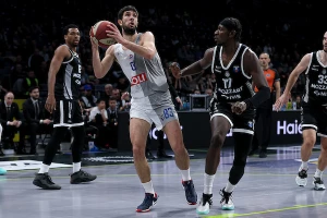 Budućnost u naletu pred Partizan, razigrani Butej MVP petog kola