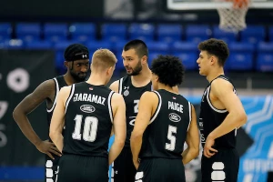 Glasine ili ima istine? Da li je ovo novi trener KK Partizan?