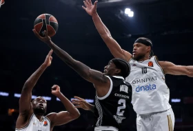 POLUVREME - Partizanovo kasno buđenje,  Dubai siguran u "Areni"