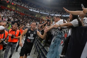 Novica se oprostio u velikom stilu, Partizan pobedio prvaka Evrope!