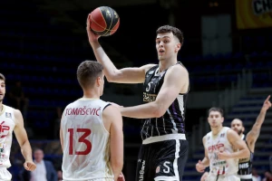 POLUVREME - Partizan bez elana