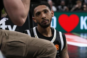 ''Navijač Zvezde'' komentariše Partizan: ''Izgubiće licencu ako ovako nastave''