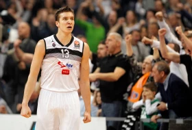 "Grobari" odjekuju "preko bare", Bogdan Bgdanović prati Partizan-Olimpijakos