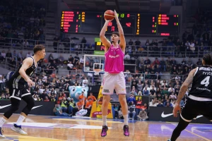 Napadački kolaps Partizana, Mega u finalu sa +22!