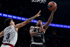 Sudije režirale dramu u ''Areni'', Partizan ''probio led'', Gudurić promašio šut za preokret!