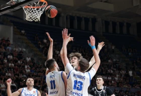 POLUVREME - Partizan na +12!
