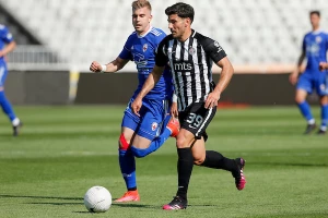 Poluvreme: Partizan autogolom do zaslužene prednosti