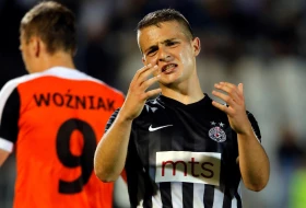 Partizan i Poljaci - Pamti se bolna rana