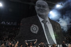 UŽIVO - Dule je tu, čak i kada fizički nije