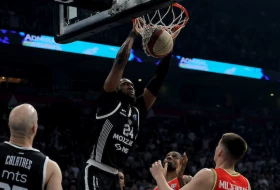 POLUVREME - Partizan daleko ispred!