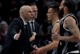 Penjaroja video suštinu problema: "Za pobedu je potrebno 40 minuta igre"