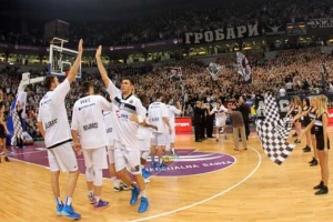 Crno-beli, ukrotite "Lavove"! (20.45)