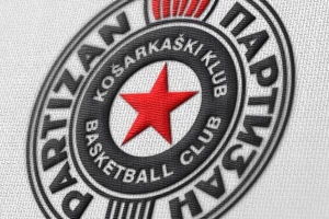 Poluvreme - Partizan se isprsio pred šampionom, navijači znaju oko koga se gradi šampionski tim! (TVITOVI)