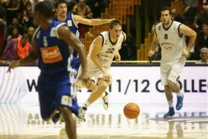 Kecman se vraća na "mesto zločina"