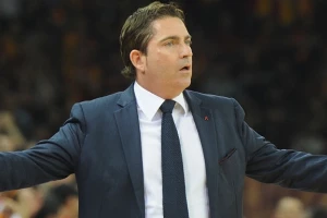 PAO dovodi reprezentativca Meksika