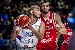 BBL: Rutina Albe, Peno solidan