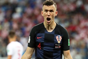 Hrvatska poravnala akrobacijom Ivana Perišića, umalo i preokret!