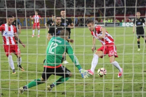 Zvezdin trener na slatkim mukama - Ko je efikasniji, Pešić ili Boaći?