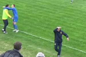 Svi pričaju o cirkusu na konferenciji, ali još veći hit je trenerov ples na terenu! Bivši vezista Partizana se na kraju radovao