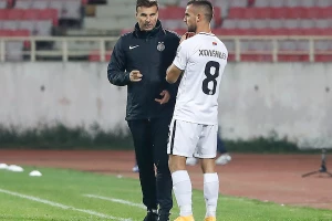 SASTAVI - Stanojević promenio štoperski par, u napadu Bajbeka ni na vidiku!