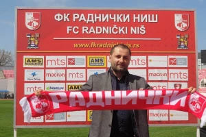 Nišlije sa novim trenerom dočekuju Javor: "Ne smemo da kukamo, Radnički uvek ide na pobedu!"