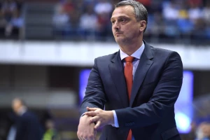 Zvezda stigla u Bar, Radonjić se nada podršci navijača