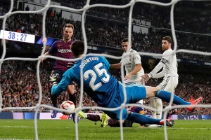 Rakitić razočaran, na stolu četiri ponude?