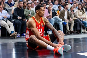 Bolomboj spreman za plej-in!