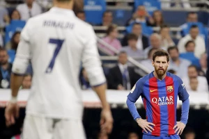 Zagrljaj Mesija i Ronalda o kom niko ne priča