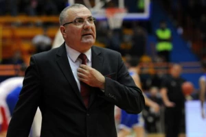 Repeša: "Pobeda u Beogradu preduslov za trofej"