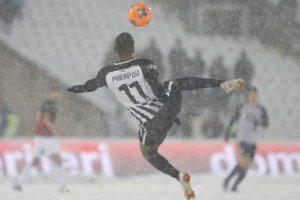 Drugima idila, Rikardu mučenje