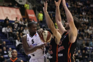 Grba oštro o ''slučaju Robinson'' u Partizanu!