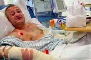 Heroj Londona! Teroristi sa mačetama naleteli na pogrešnog - ''Ovo je MILVOL''!