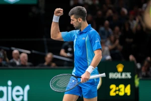 Novak dobija bistu u Francuskoj