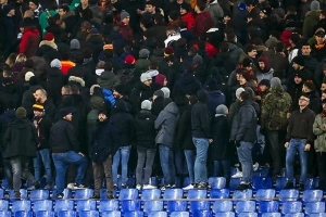 Navijači prerano okrenuli leđa, Roma slavila nakon preokreta, Lazoviću poništen gol, asistencija Kolarova!