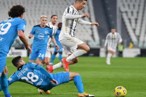 Juventus se odriče Ronalda - posao leta sa PSŽ-om?