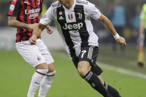 Bravo! Kristijano Ronaldo za život malene Sofije!
