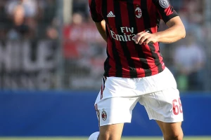 Tek je stigao u Milan, a već odlazi?