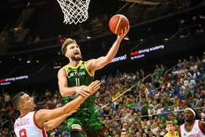 Litvanci sa NBA zvezdama napadaju plasman na OI i prete Srbiji
