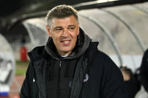 SASTAVI - Savo izabrao, Lazar Pavlović ni na klupi!